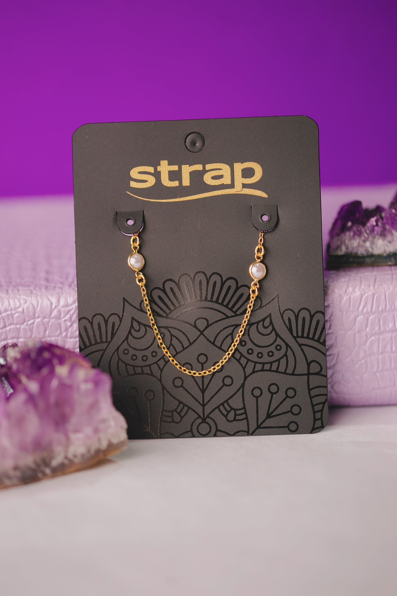 PULSEIRA COM MEIAS PÉROLAS FOLHEADA A OURO 18K