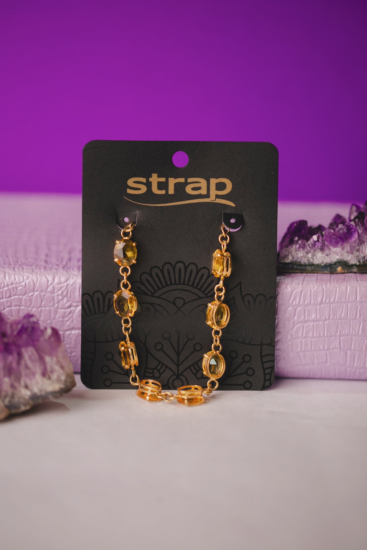 PULSEIRA PEDRAS AMARELA FOLHEADA A OURO 18K