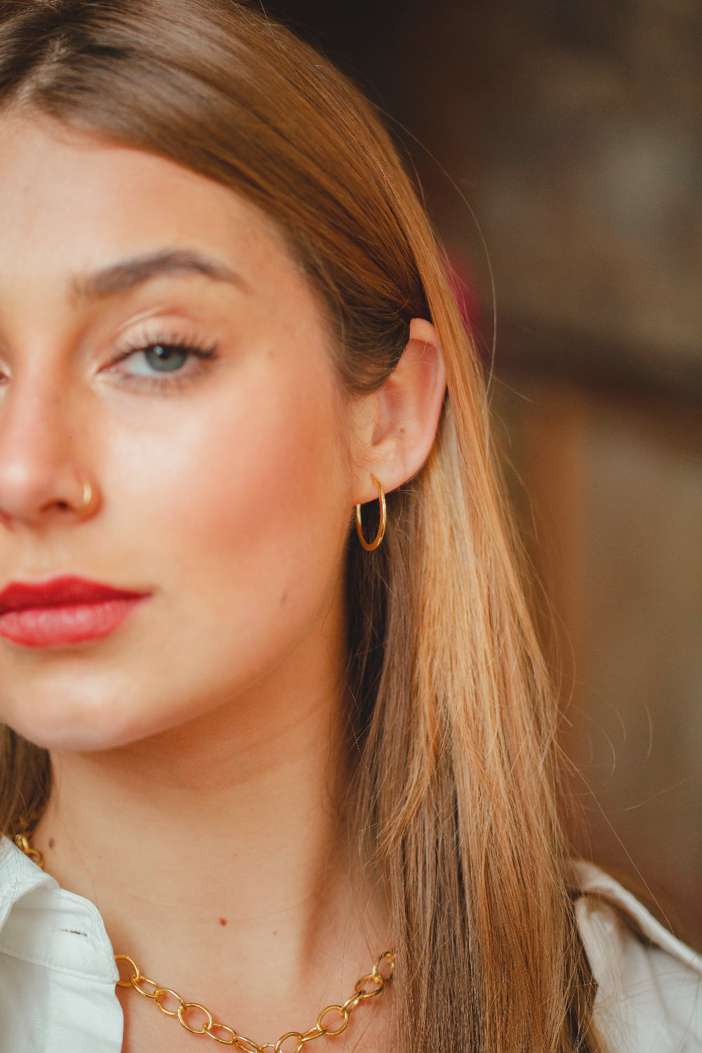 BRINCO ARGOLA LISA FINA FOLHEADO A OURO 18K