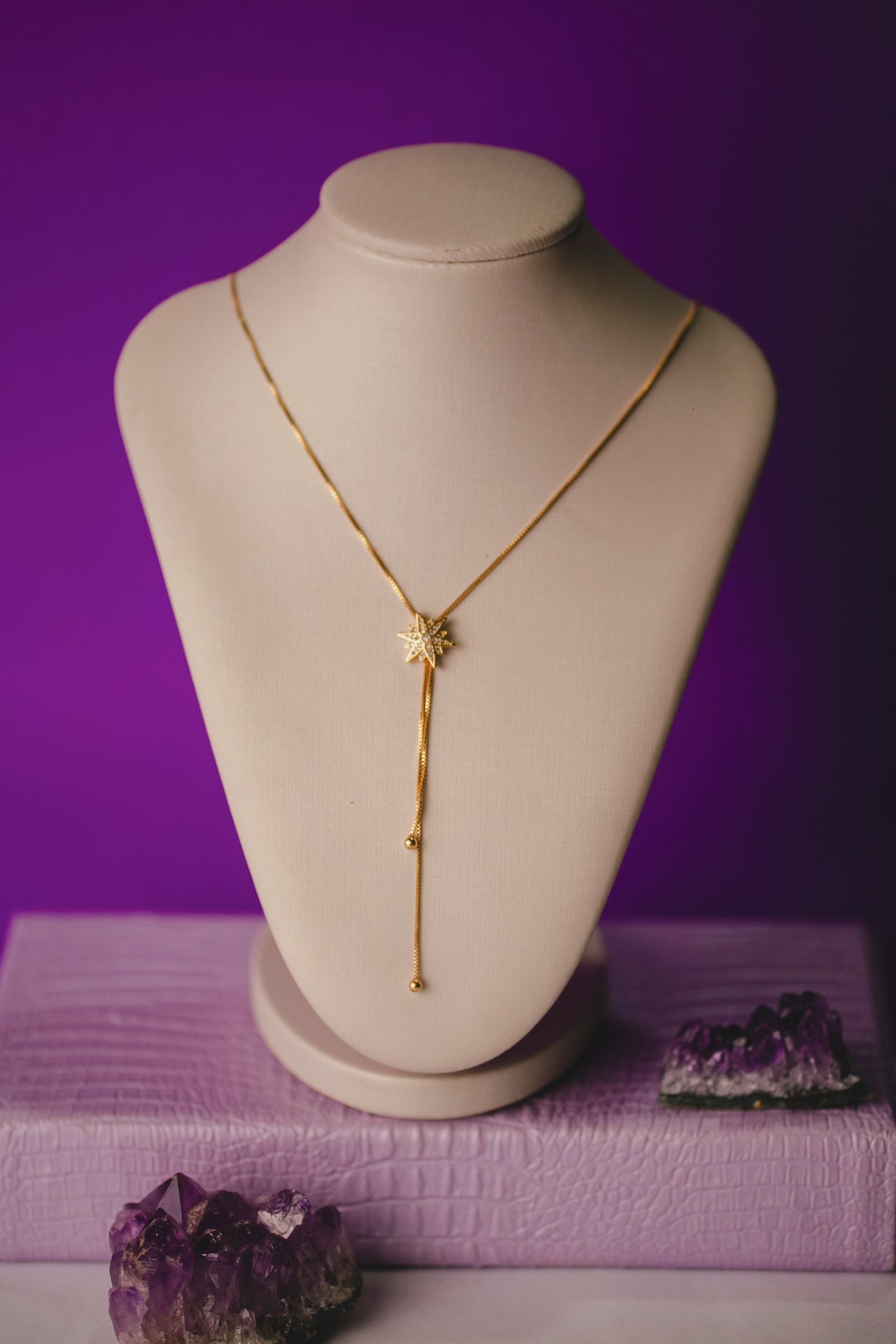 COLAR COM ESTRELA PEQUENA FOLHEADO A OURO 18K