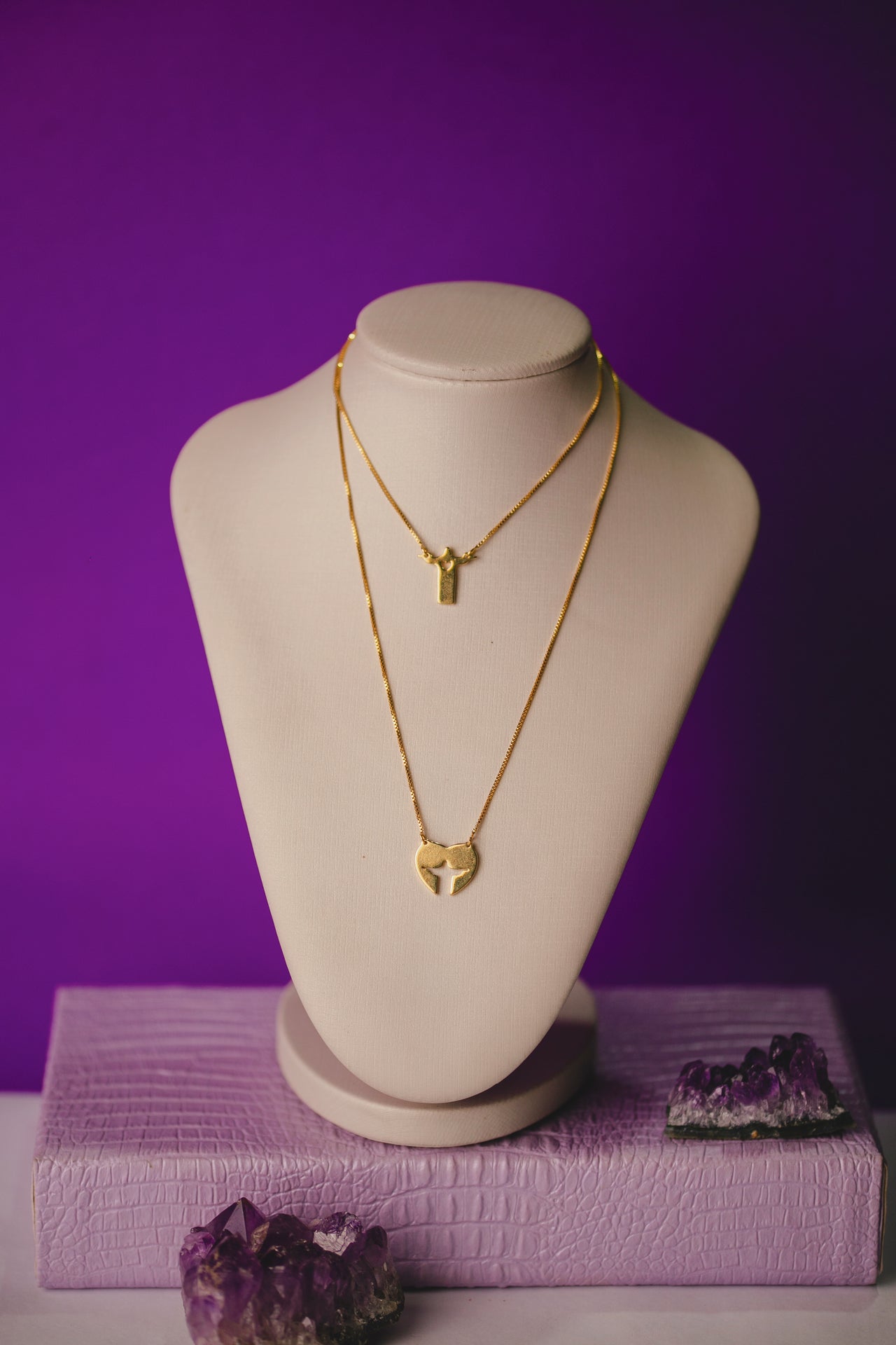 ESCAPULÁRIO CRISTO E CORAÇÃO FOLHEADO A OURO 18K