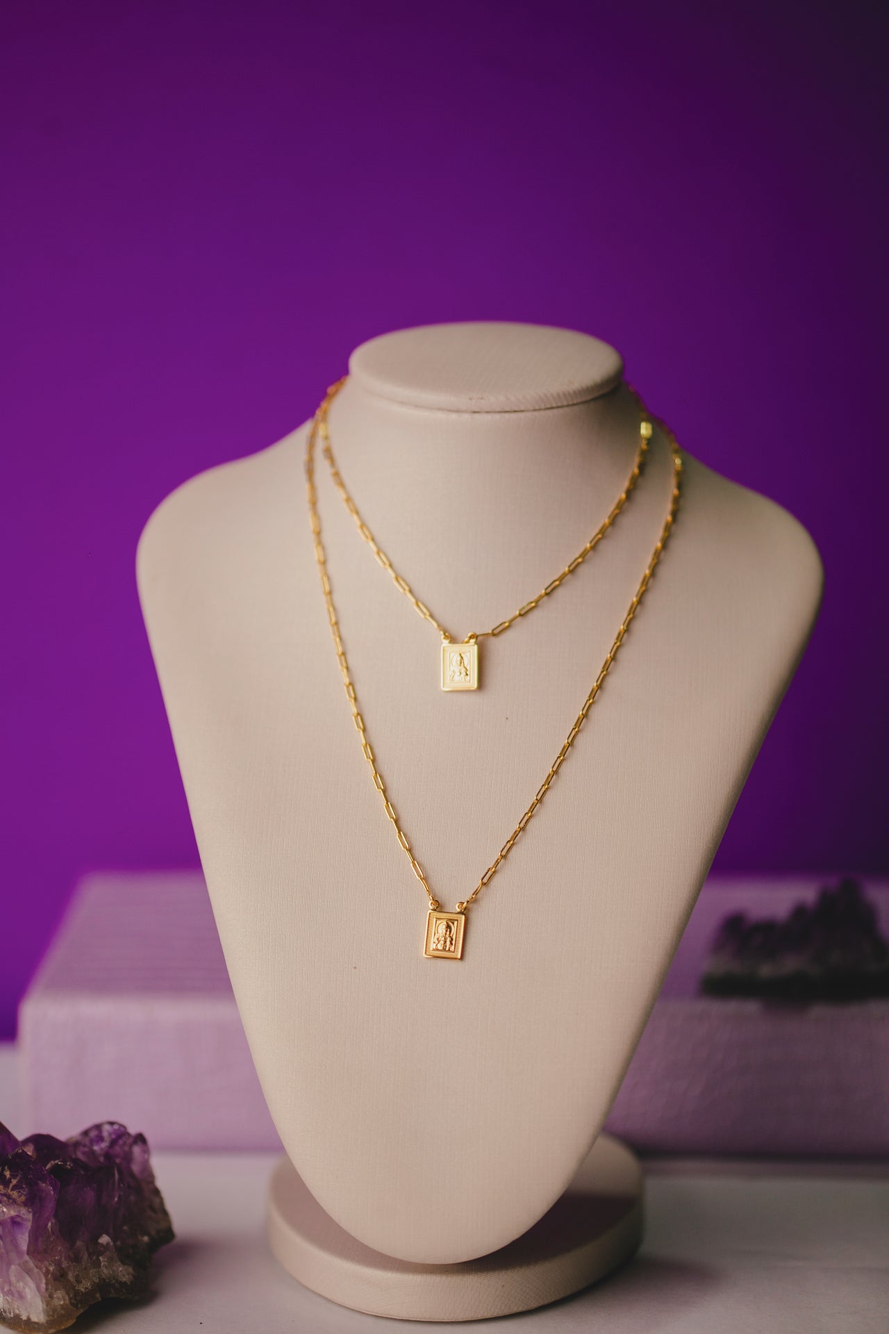 ESCAPULÁRIO O SENHOR TE ABENÇOE E TE GUARDE FOLHEADO A OURO 18K