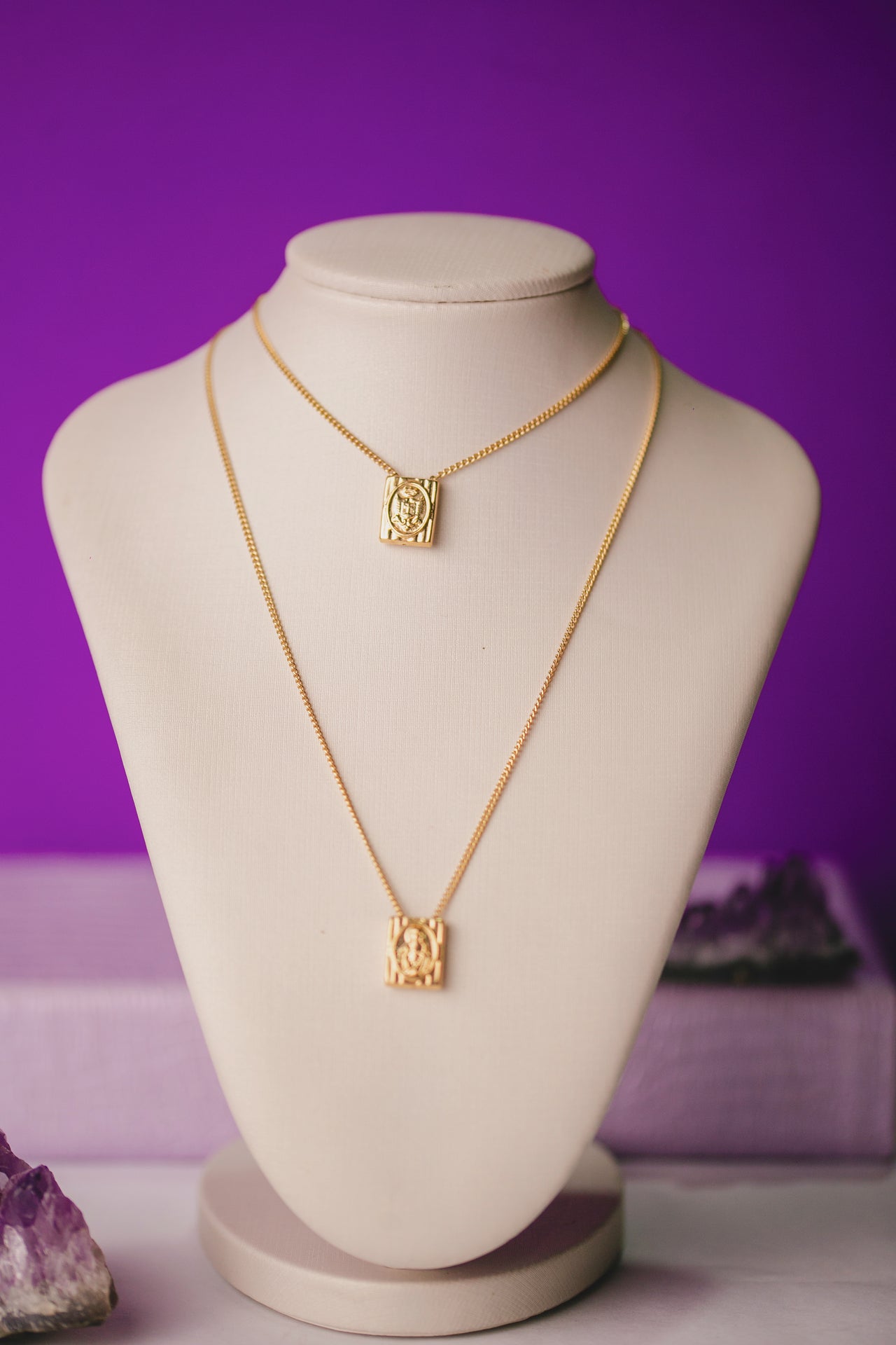ESCAPULÁRIO O NOSSA SENHORA FOLHEADO A OURO 18K