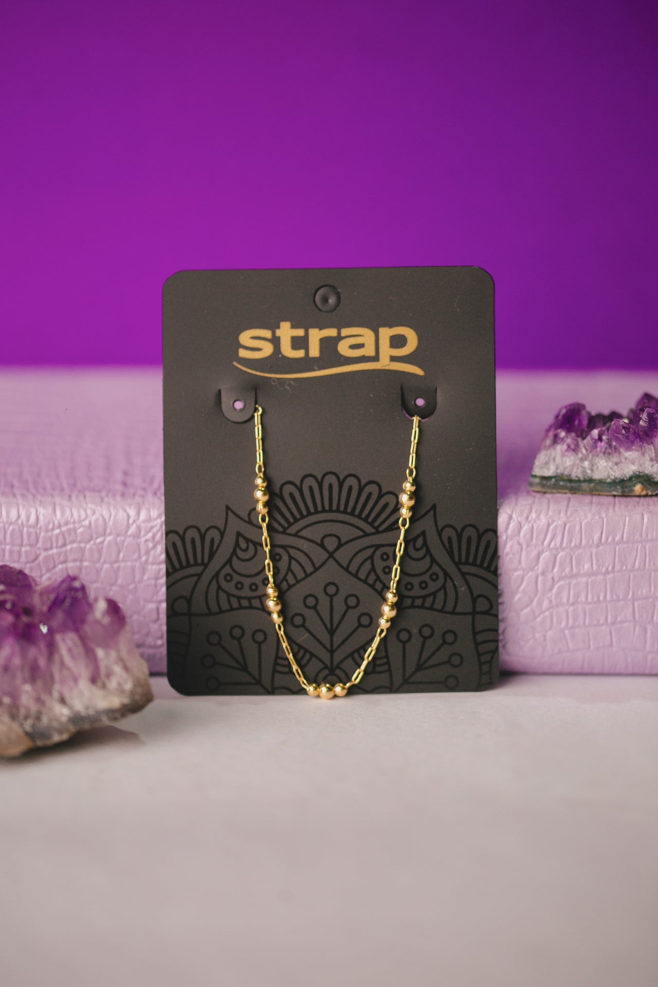 PULSEIRA DE ELOS COM BOLINHAS FOLHEADO A OURO 18K