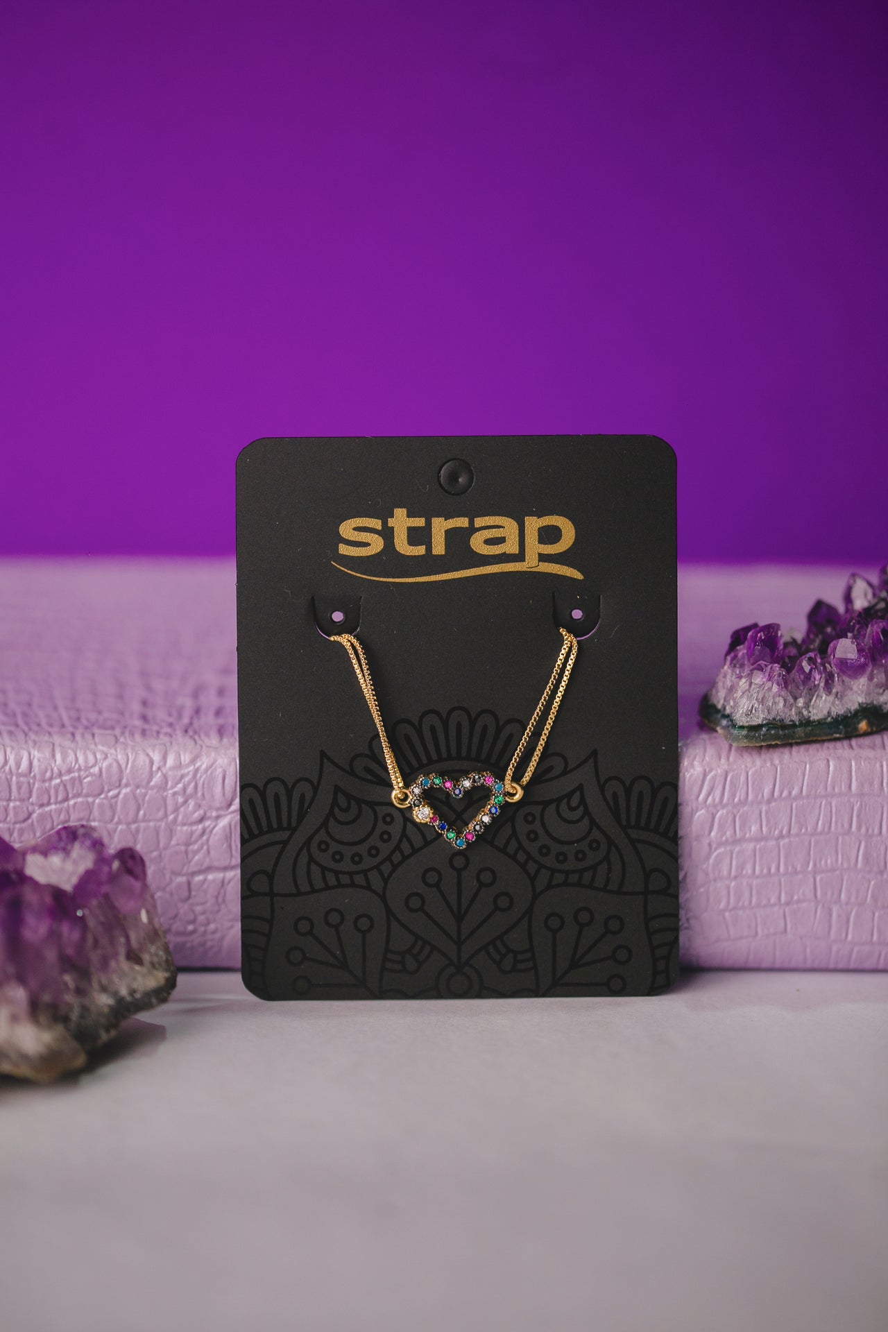 PULSEIRA CORAÇÃO CRAVEJADO COLORIDO FOLHEADO A OURO 18K