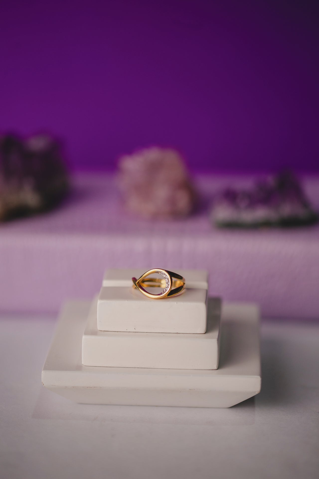 ANEL INFINITO ORGÂNICO FOLHEADO A OURO 18K
