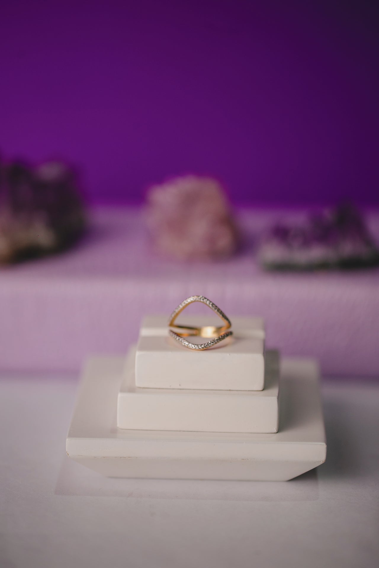 ANEL SETAS FOLHEADO A OURO 18K