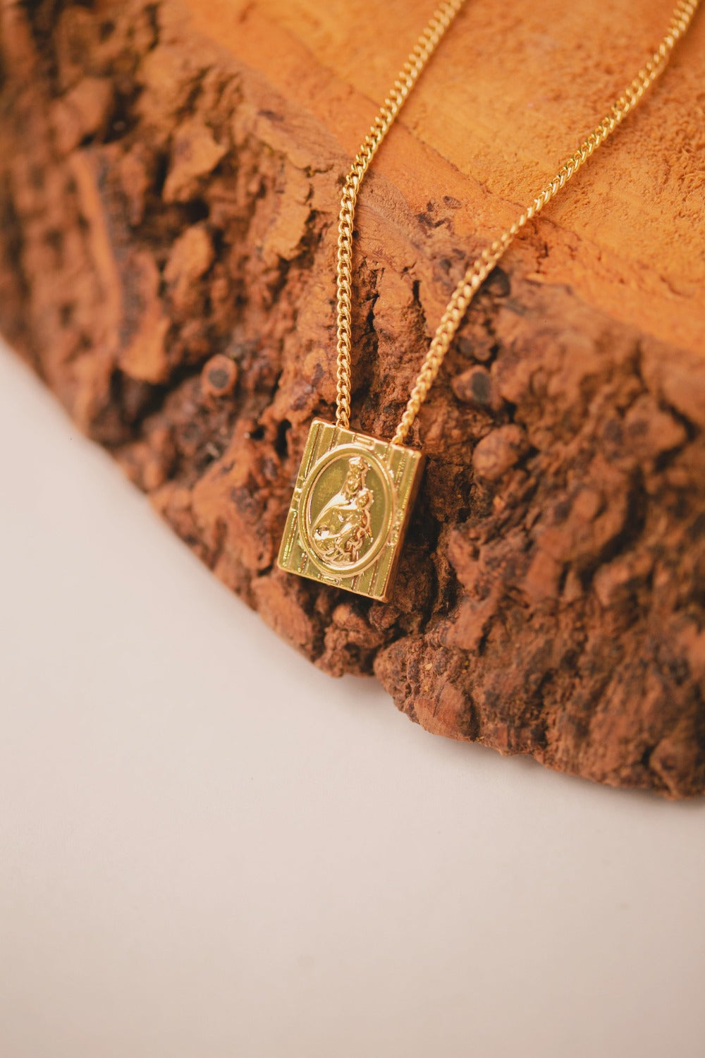 ESCAPULARIO GRANDE  FOLHEADO A OURO 18K