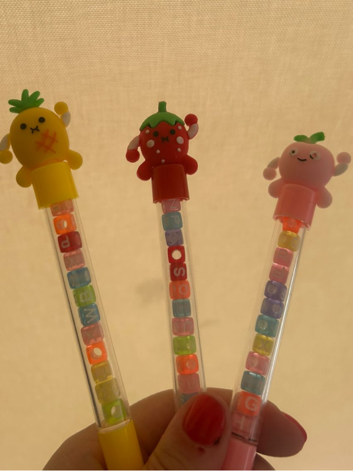 CANETA FRUTINHA OI FOFA