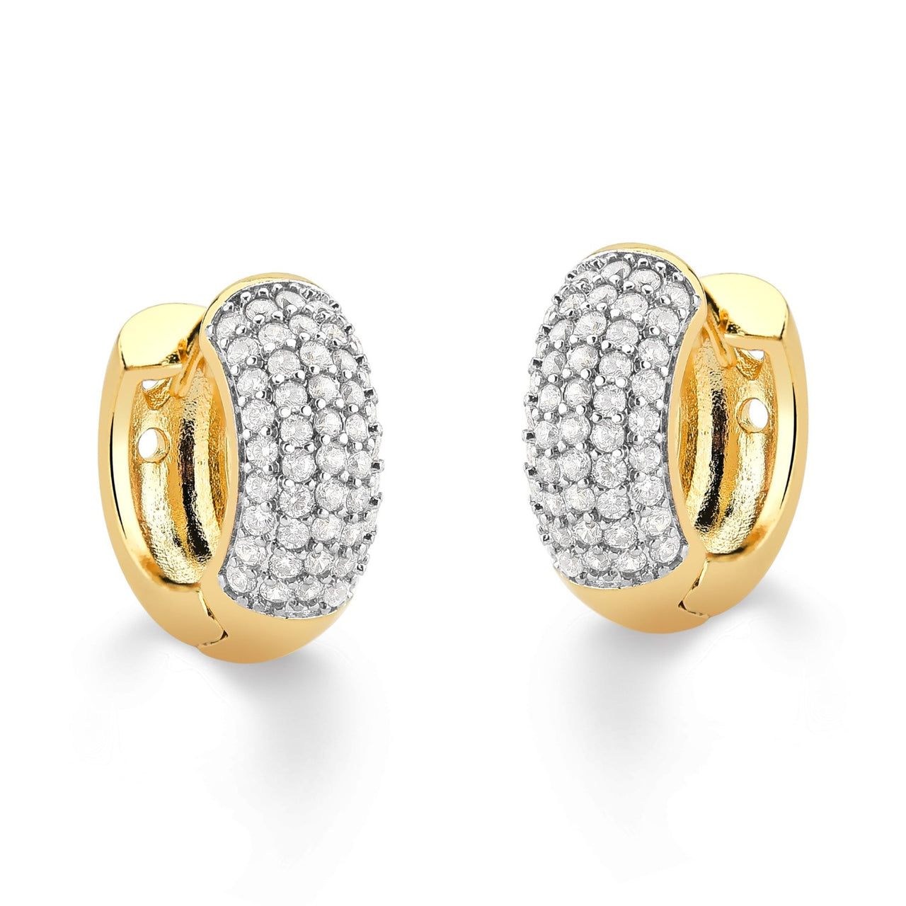 BRINCO DE ARGOLA CLASSICA MEDIA CRAVEJADA DE ZIRCONIA FOLHEADA A OURO 18K