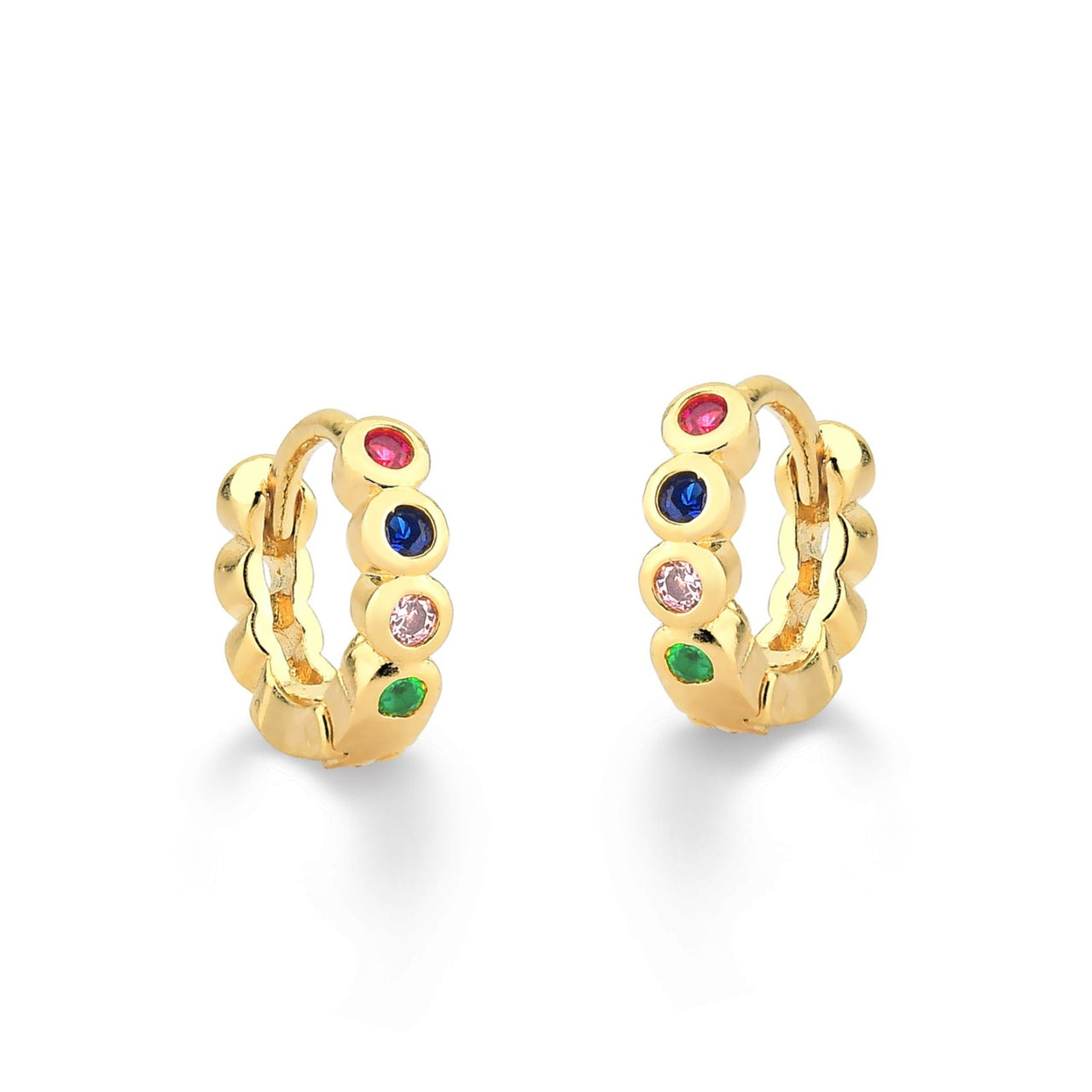BRINCO DE ARGOLA PEQUENA COM ZIRCONIAS COLORIDAS REDONDAS FOLHEADO A OURO 18K