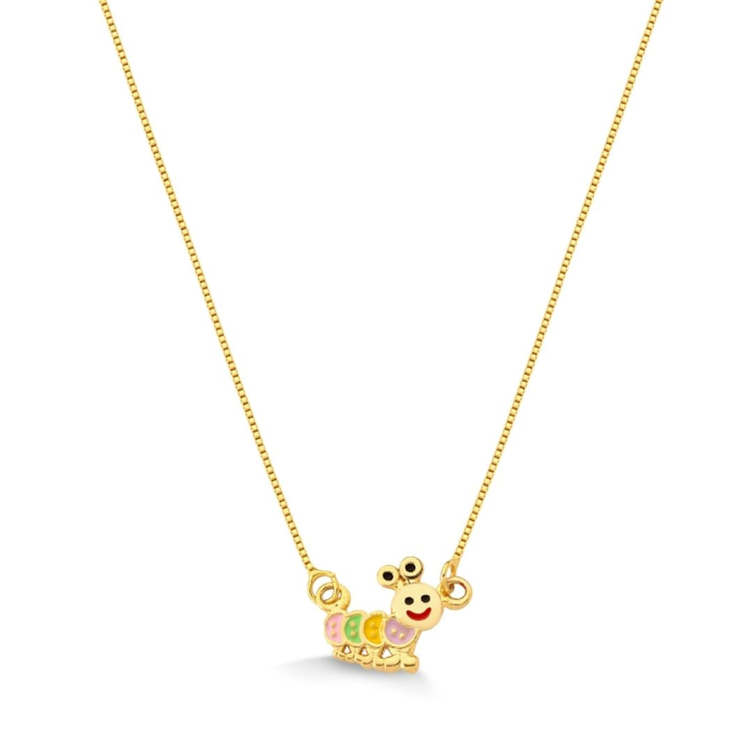 COLAR INFANTIL PINGENTE CENTOPEIA RESINADO FOLHEADO A OURO 18K