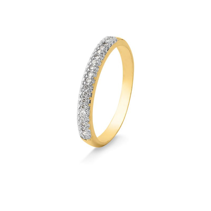 ANEL CRAVEJADO COM MICRO ZIRCÔNIAS CRISTAL FOLHEADO A OURO 18K