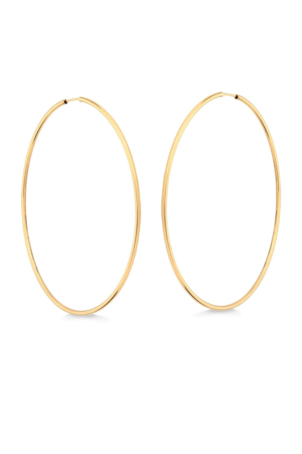 BRINCO DE ARGOLA LISA FECHADA COM 7 CM DE DIÂMETRO FOLHEADO A OURO 18K