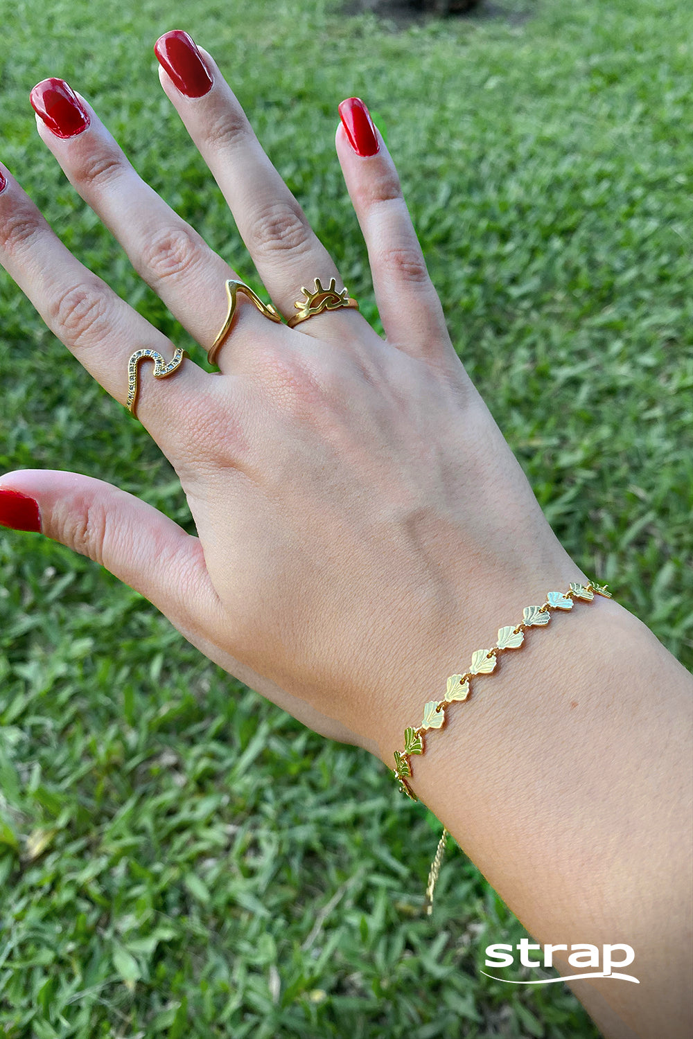 PULSEIRA DE CONCHAS FOLHEADA A OURO 18K