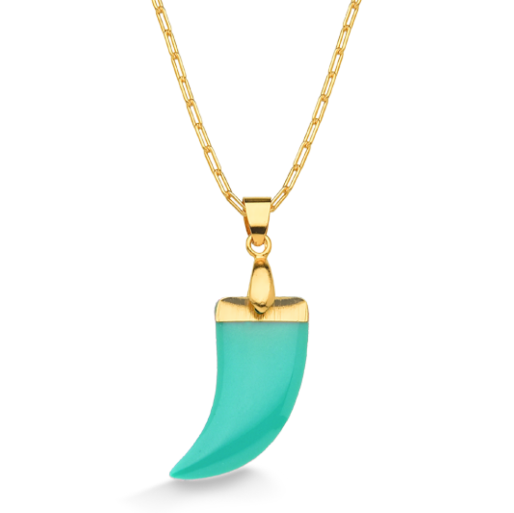 COLAR LONGO COM PINGENTE DENTE DE SABRE EM ACRÍLICO VERDE TURQUESA 70 CM