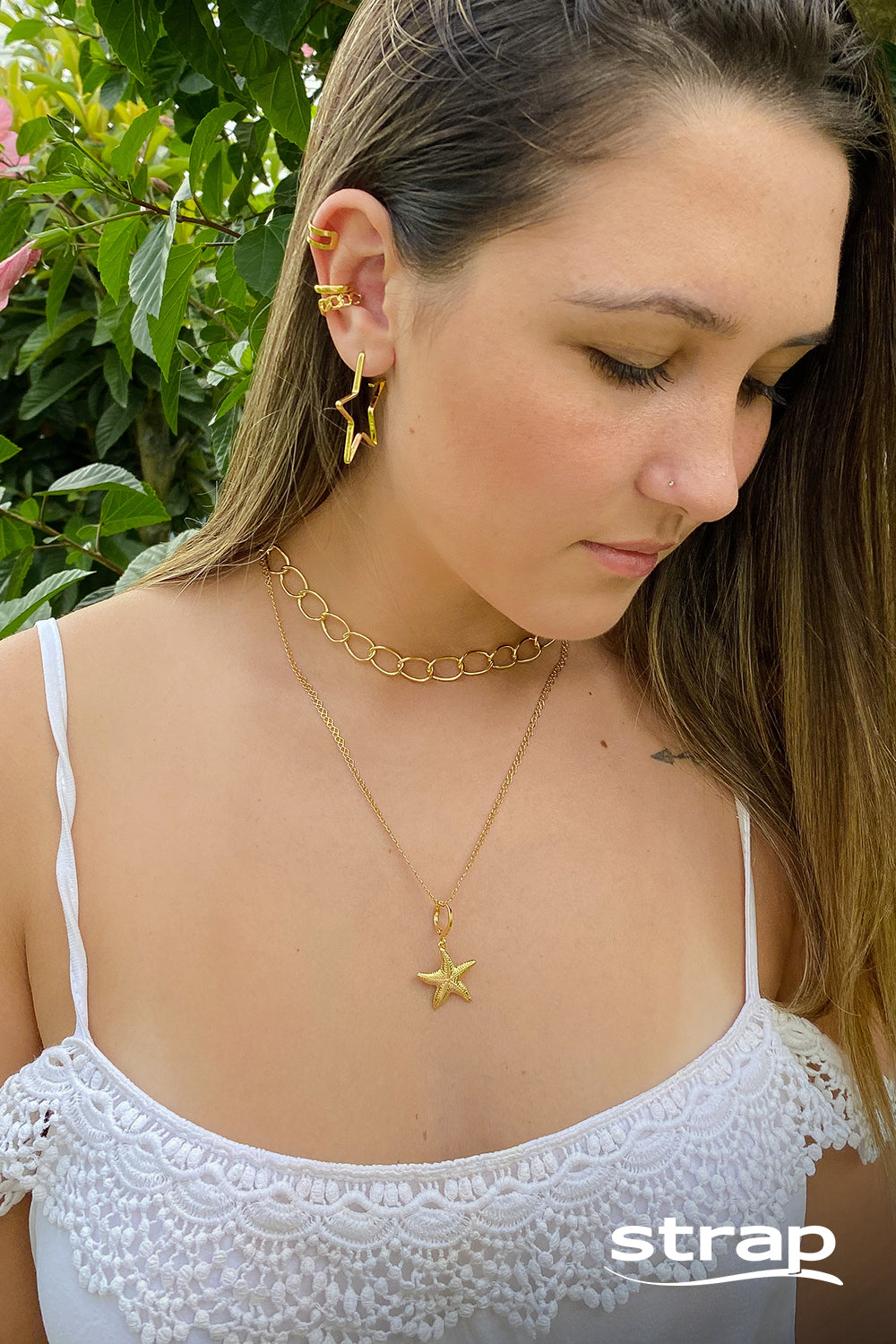 COLAR LONGO MINI CORAÇÕES FOLHEADO A OURO 18K