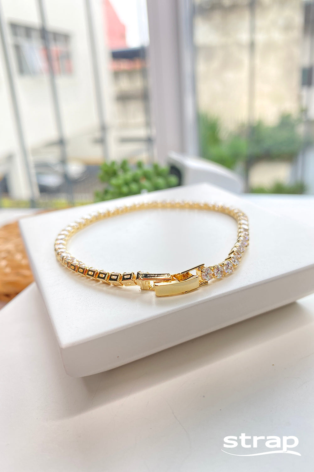 PULSEIRA RIVIERA CRISTAL FOLHEADA A OURO 18K