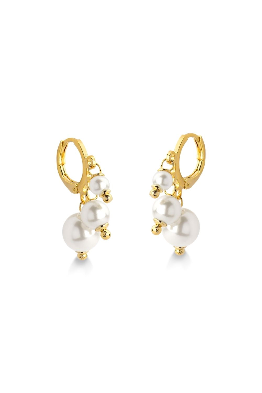 BRINCO ARGOLA COM PINGENTES DE PEROLAS FOLHEADO A OURO 18K