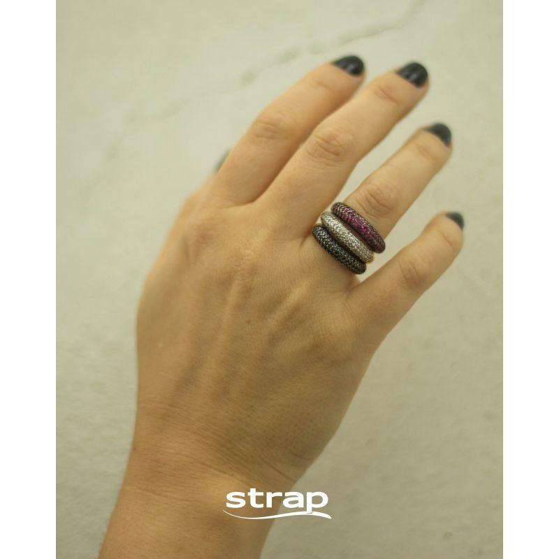 ANEL CRAVEJADO COM MICRO ZIRCÔNIAS CRISTAL FOLHEADO A OURO 18K