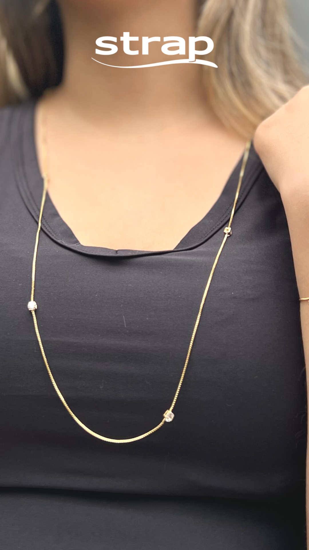 COLAR LONGO COM ZIRCÔNIAS FOLHEADO A OURO 18K