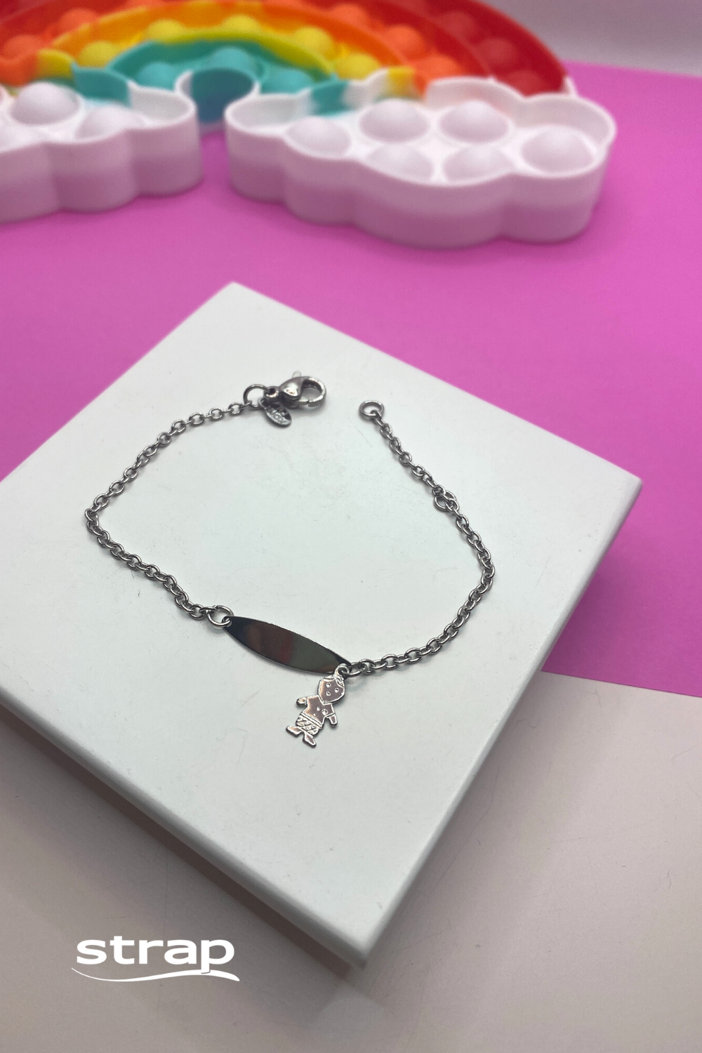 PULSEIRA COM PLAQUINHA E MENINO EM AÇO INOX