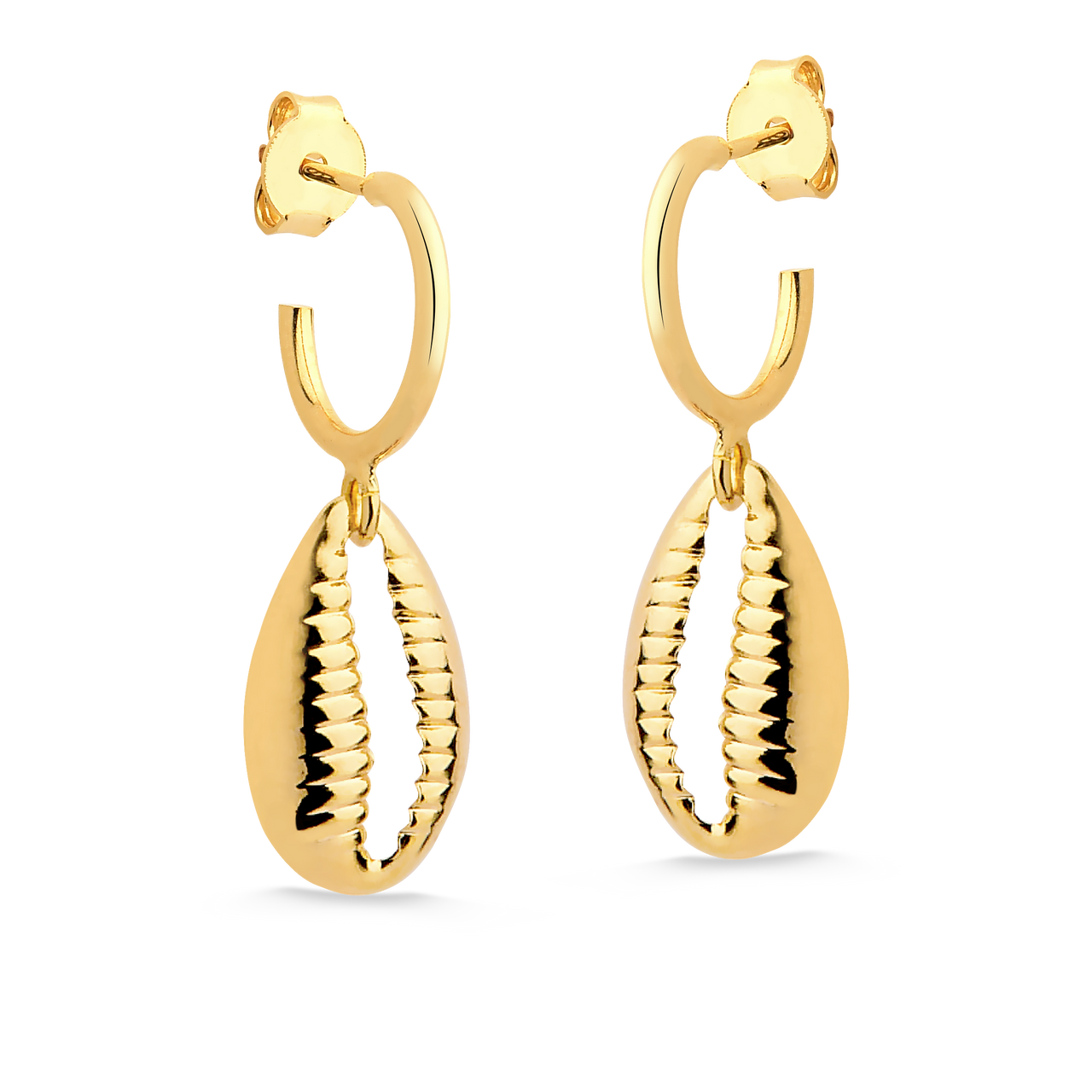 BRINCO DE ARGOLA COM BÚZIO VAZADO FOLHEADO A OURO 18K