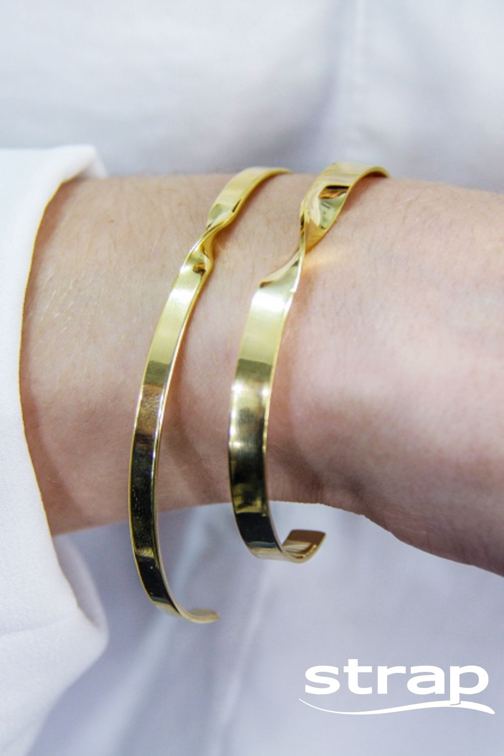 BRACELETE AJUSTÁVEL LARGO FOLHEADO A OURO 18K