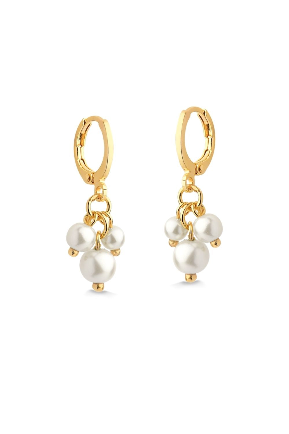 BRINCO DE ARGOLA COM PÉROLAS FOLHEADO A OURO 18K