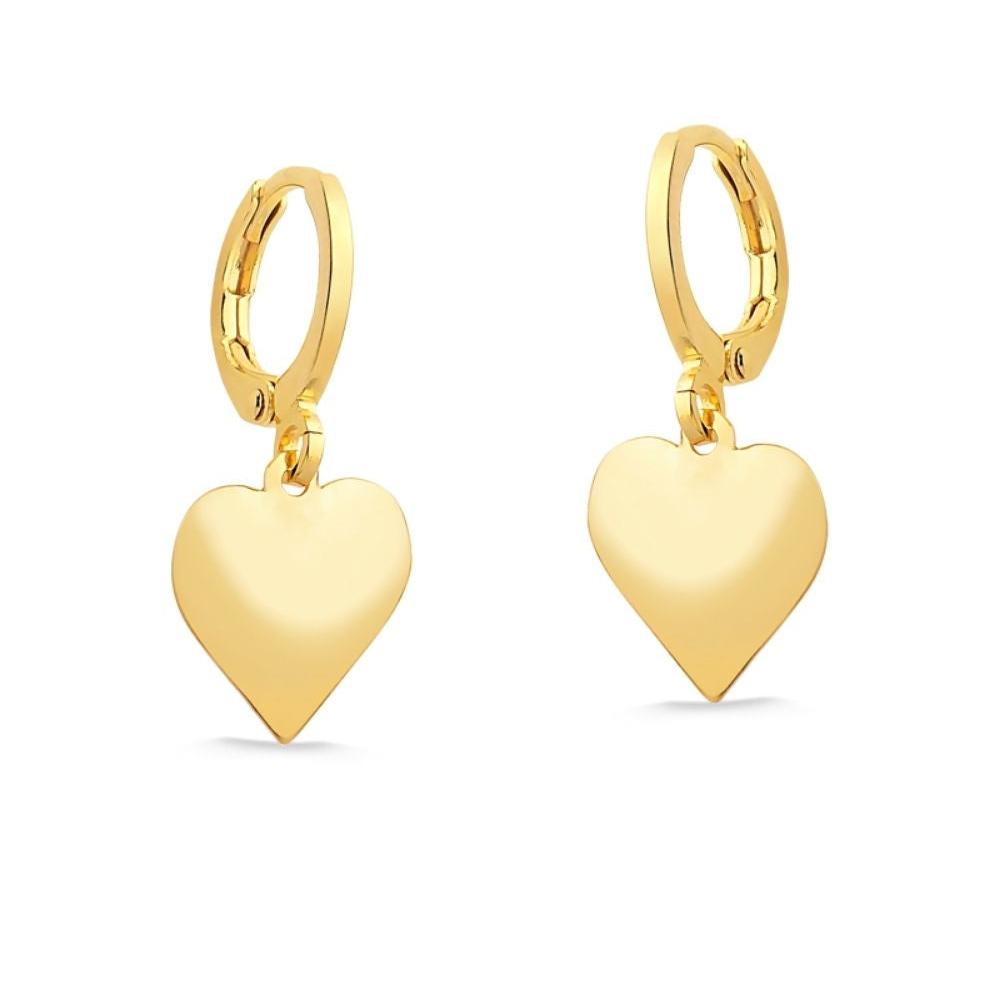 BRINCO DE ARGOLA COM PINGENTE DE CORAÇÃO LISO FOLHEADO A OURO 18K