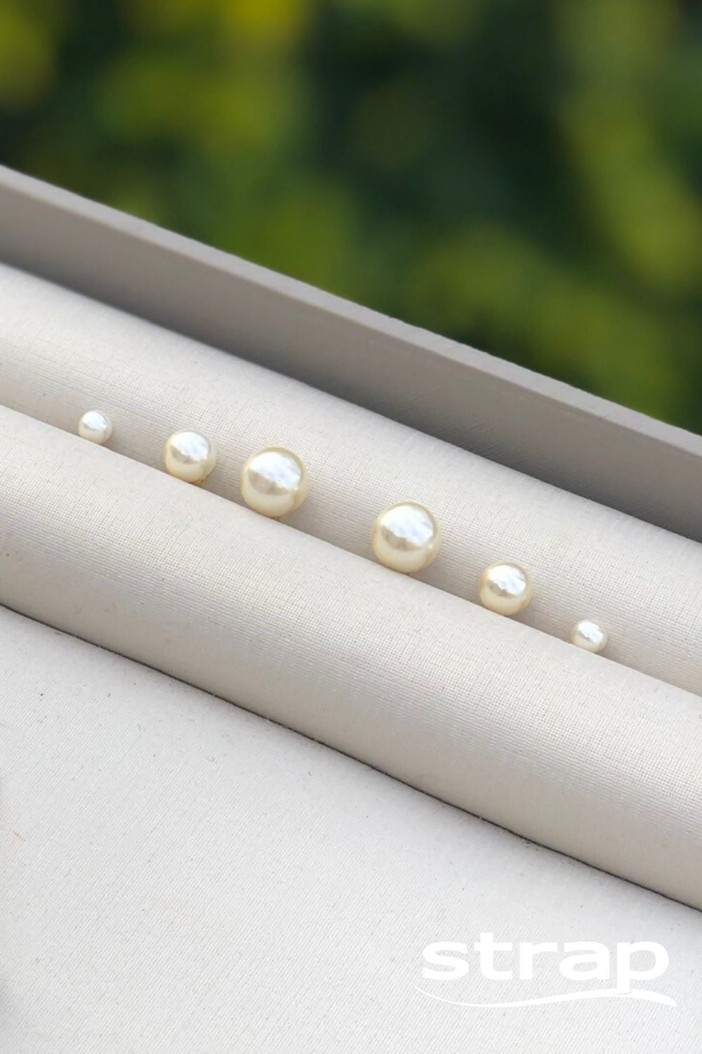 TRIO DE BRINCOS DE PÉROLAS CLÁSSICO FOLHEADOS A OURO 18K