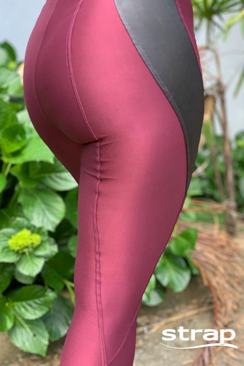 LEGGING COM RECORTES