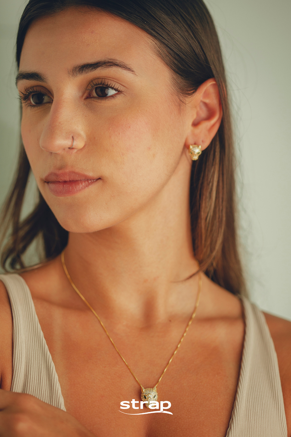 CONJUNTO PANTERA EM ZIRCONIA COM PEDRA VERDE FOLHEADO A OURO 18K