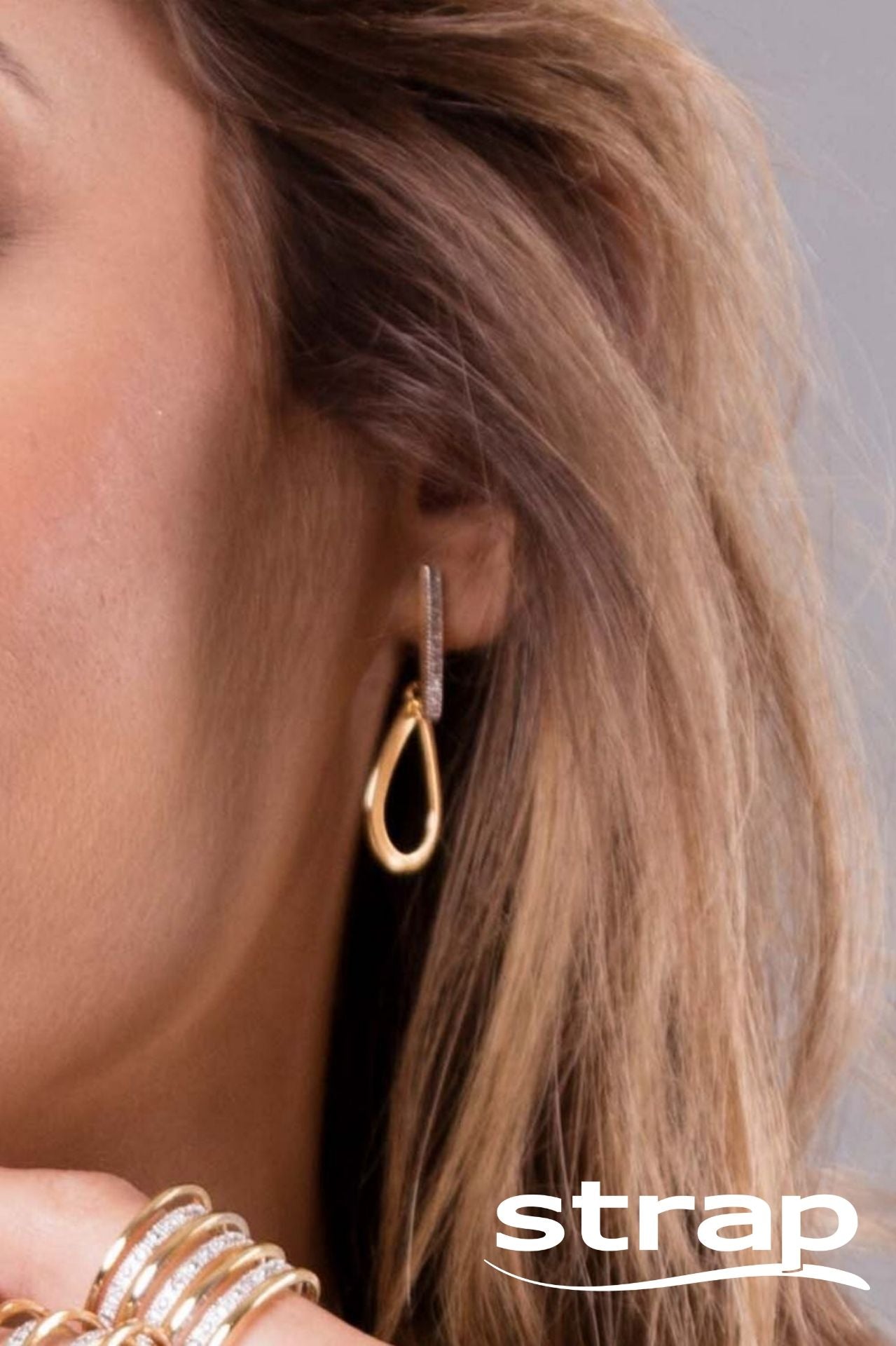 BRINCO GOTA CRAVEJADO DE ZIRCÔNIAS FOLHEADO A OURO 18K
