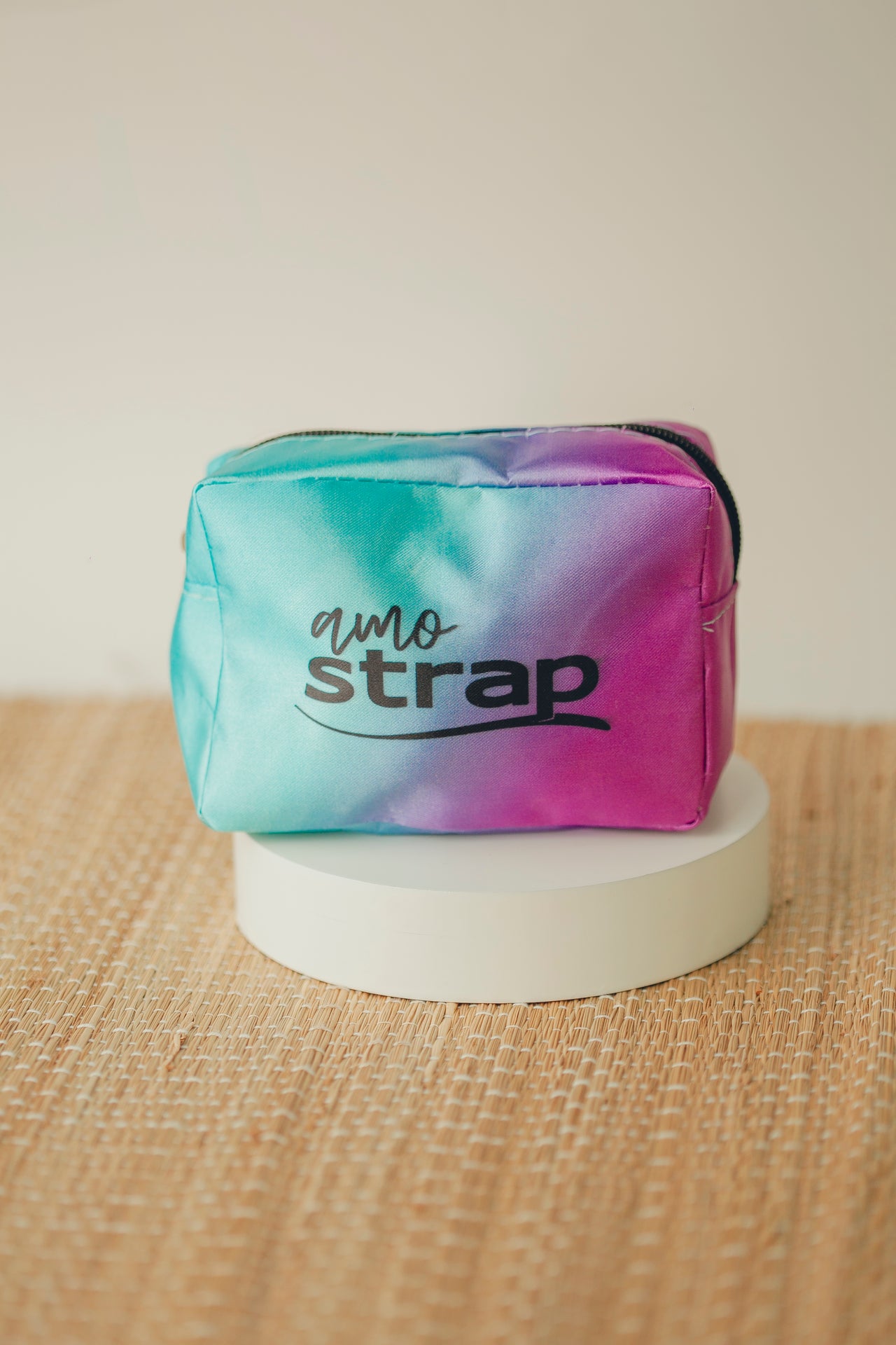 NECESSAIRE DEGRADÊ AMO STRAP "SEMPRE COM VOCÊ"