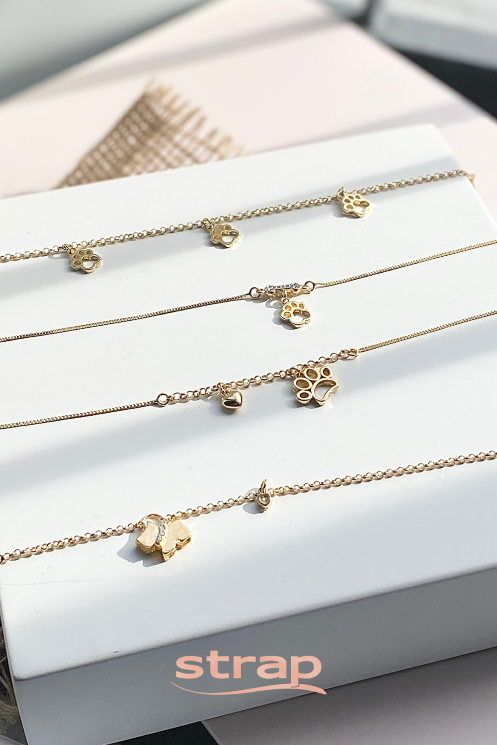 PULSEIRA PET CORAÇÃO E PATINHA FOLHEADO A OURO 18K