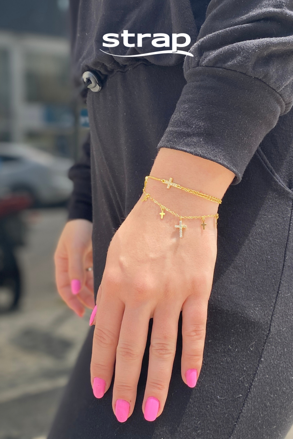 PULSEIRA COM VARIOS CRUCIFIXOS FOLHEADO A OURO 18K
