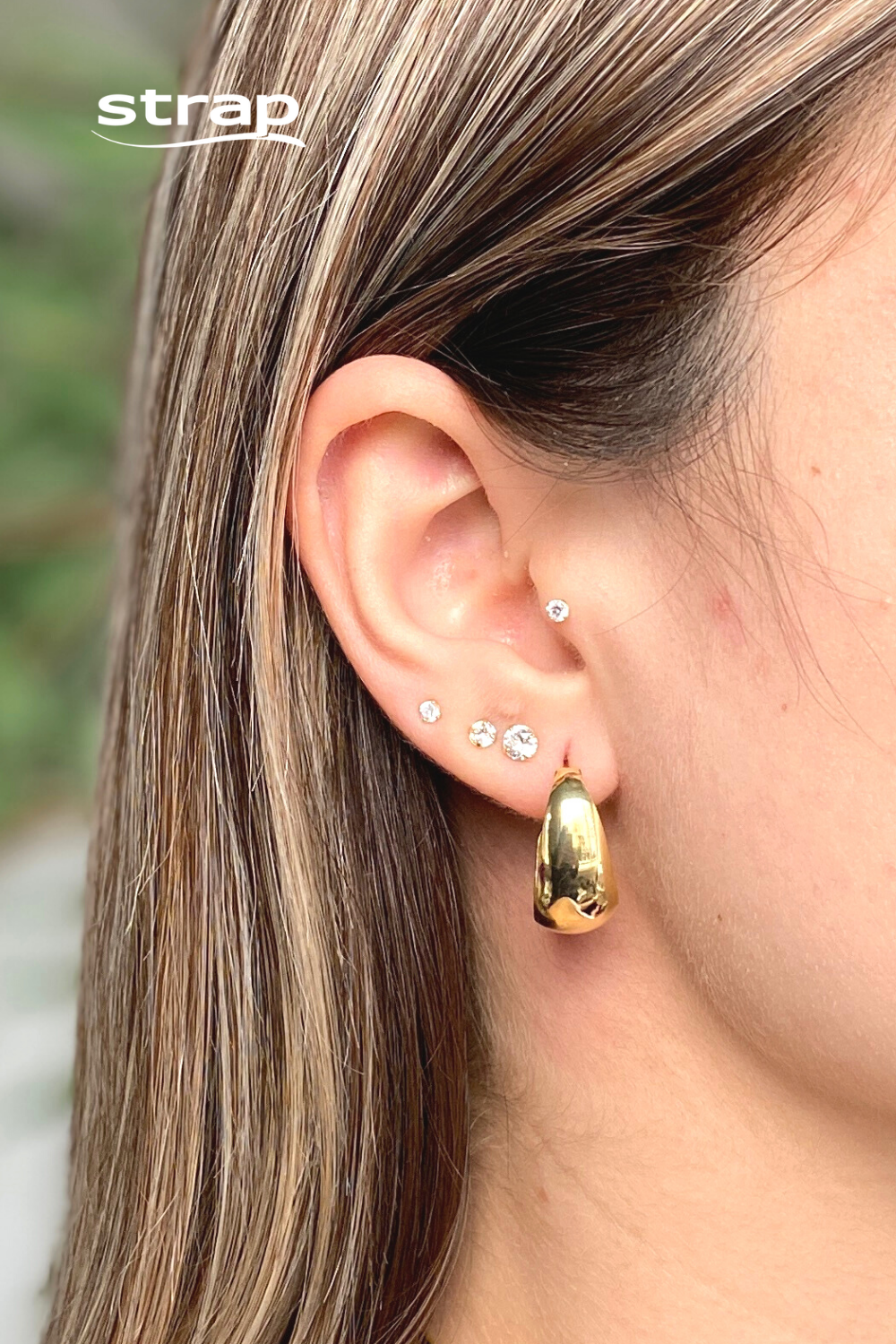 BRINCO DE ARGOLA FOLHEADO A OURO 18K