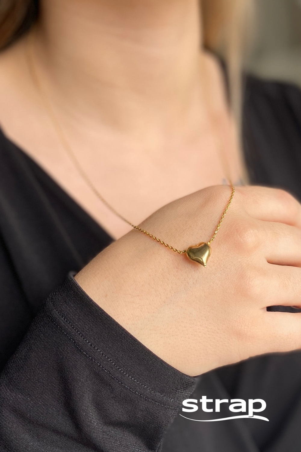 ESCAPULARIO CORAÇÃO DE PEDRA VERDE FOLHEADO A OURO 18K