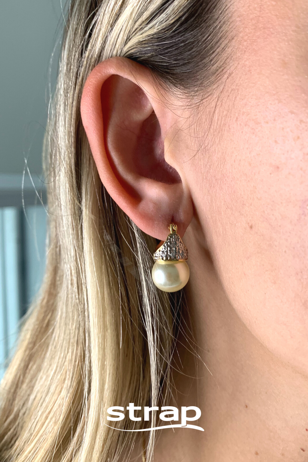 BRINCO LADY DI FOLHEADO A OURO 18K