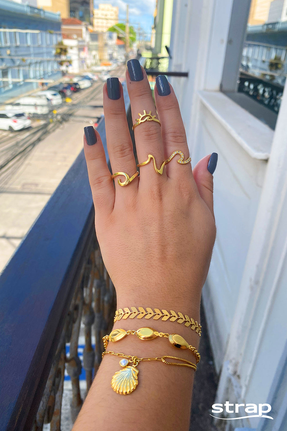 PULSEIRA DE SETAS FOLHEADA A OURO 18K